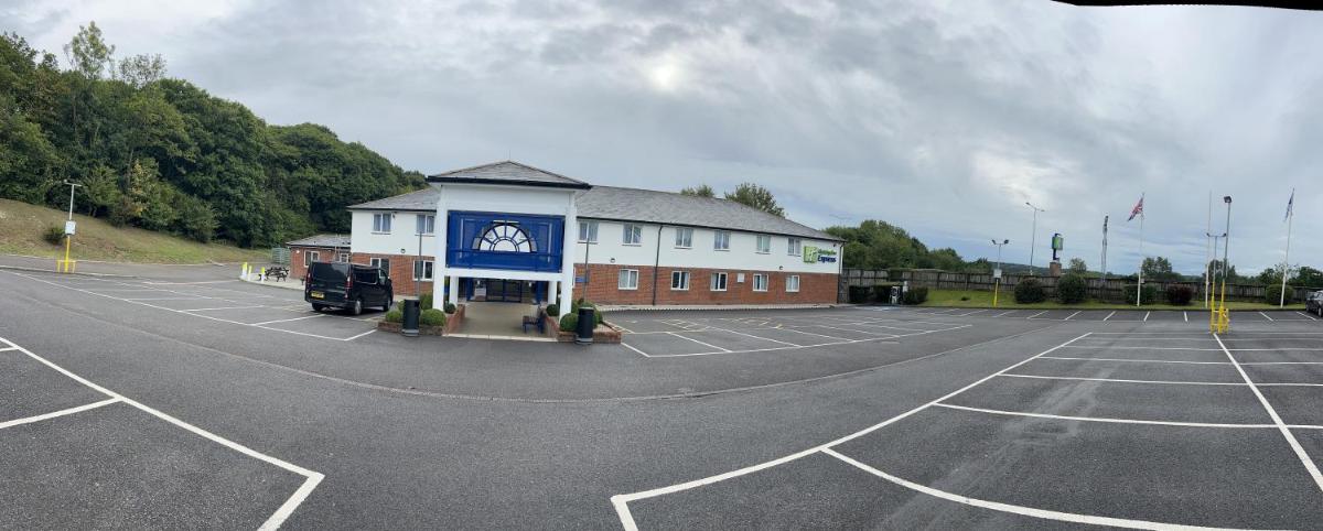 Holiday Inn Express Canterbury, an IHG Hotel - Housity