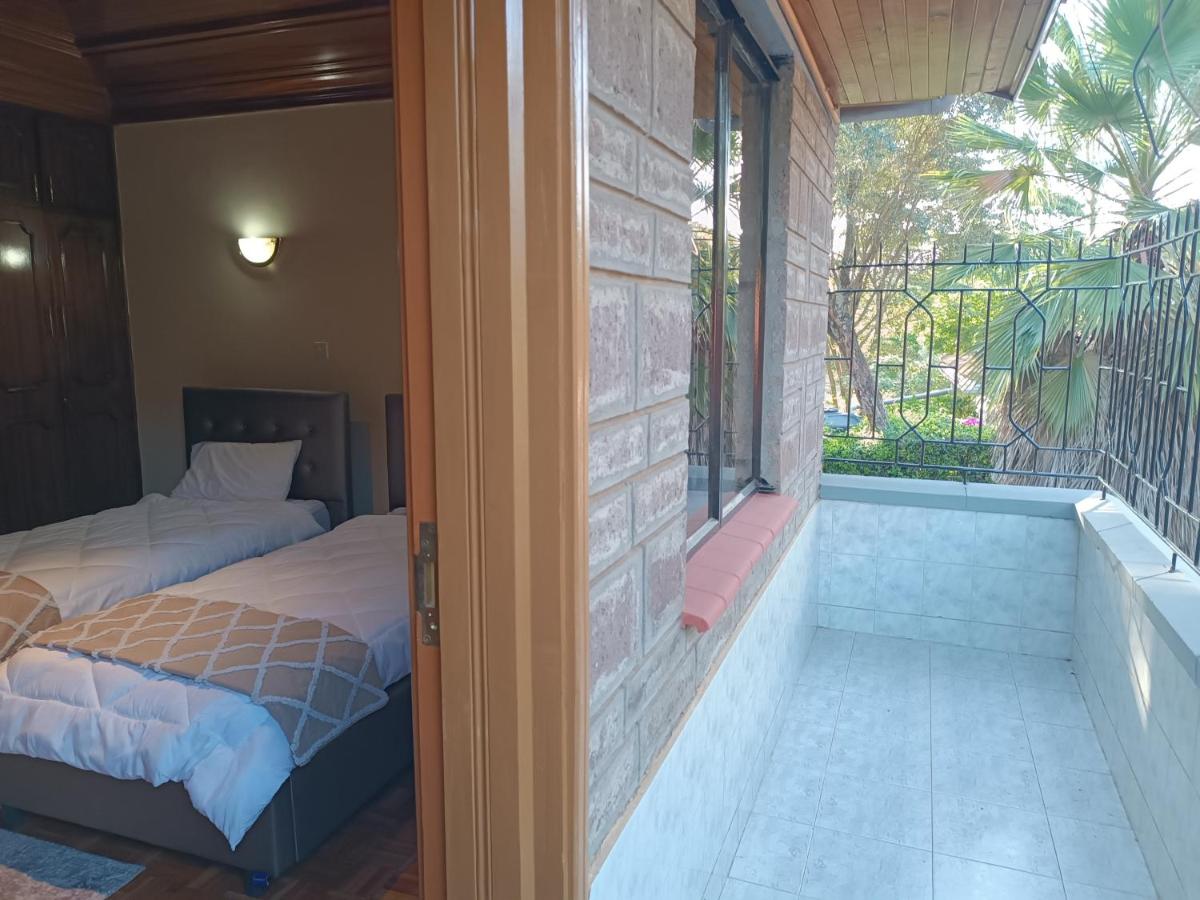 Venia Place - Housity