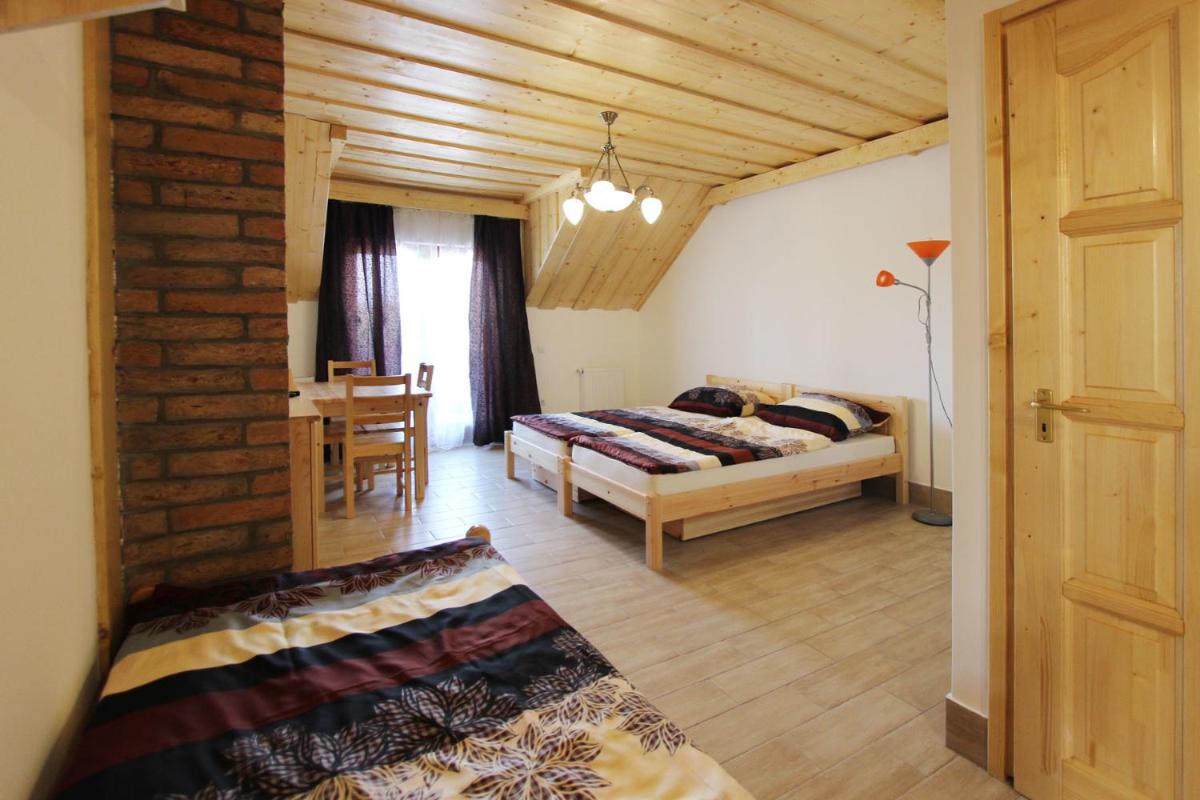 Gesztenyés Vendégház - Housity