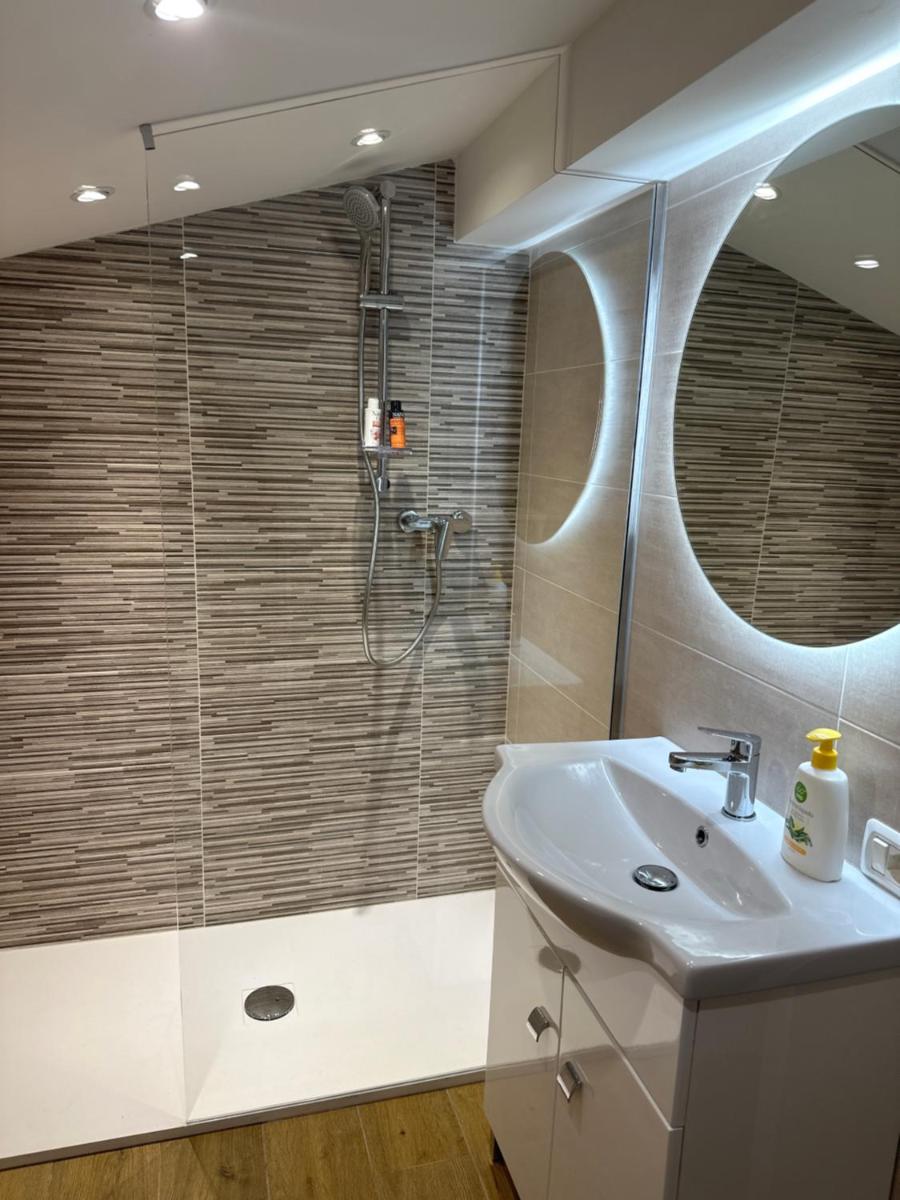 Alloggio incantevole con piscina - Housity