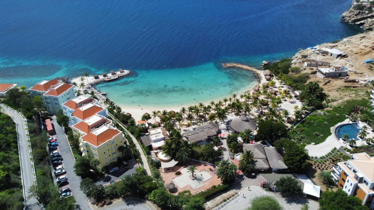 Xanadu Apartments at Blue Bay Golf & Beach Resort - Hizvo
