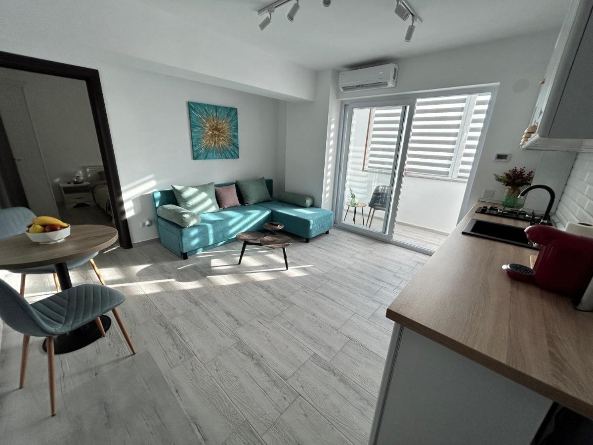 1 Mai - Luxury Park Apartments - Self Check-in - Private parking - 2 - Housity