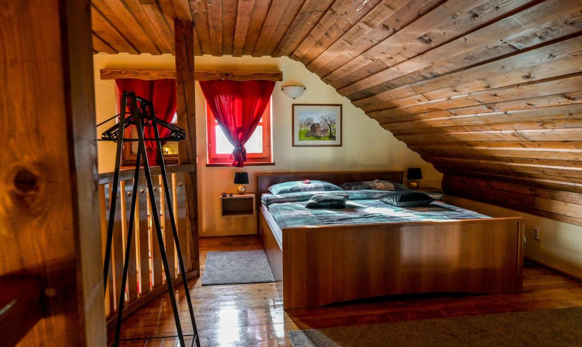 Relax with view Holiday House - Housity