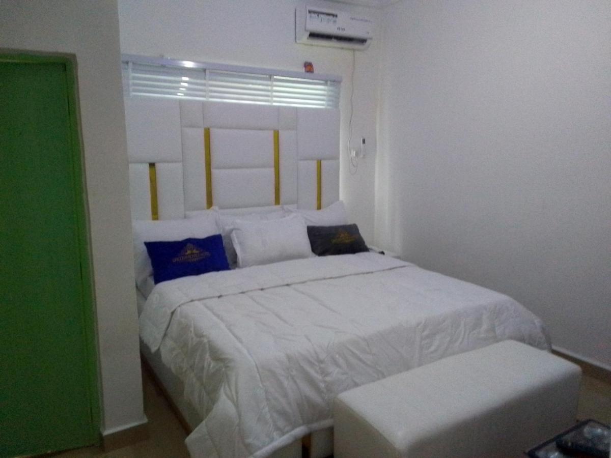 Lincoln Royale Hotel, Calabar - Housity