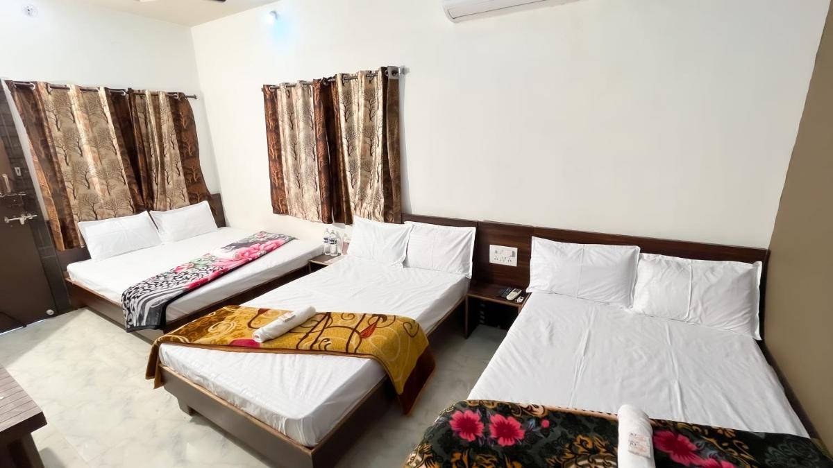 Hotel Rudraksh - Housity