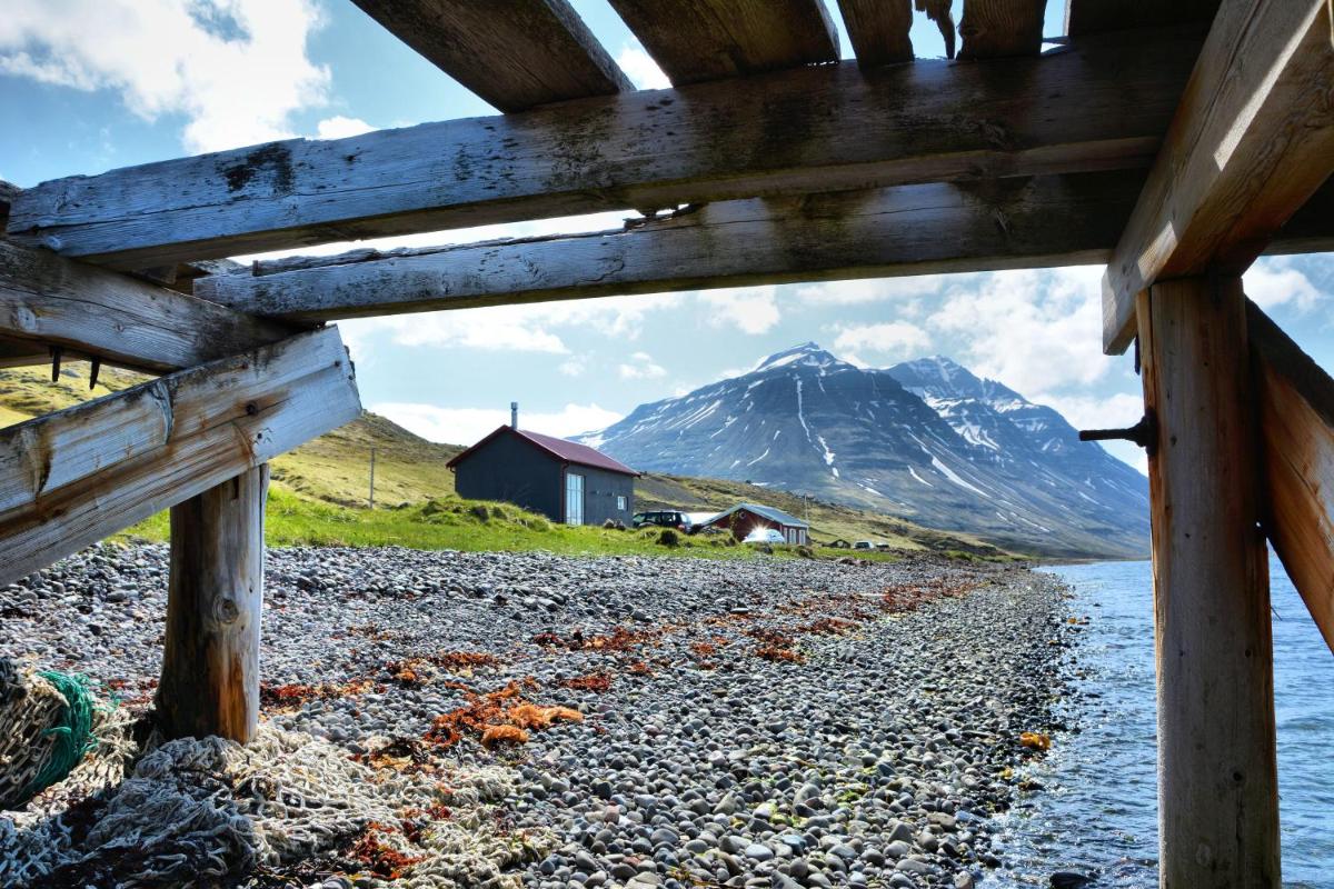 Sæberg, Nature & Design in Seydisfjordur - Housity