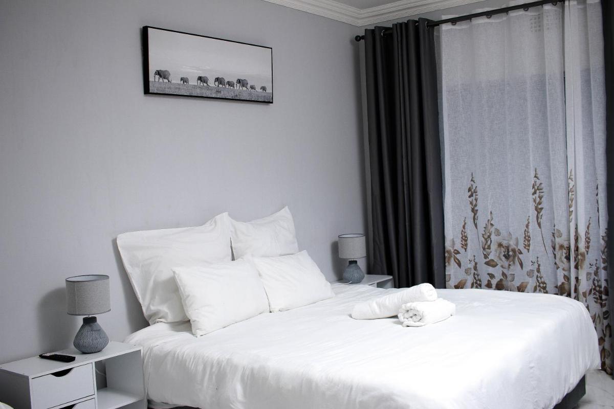 Semeni Asante Guesthouse Getaway - Housity