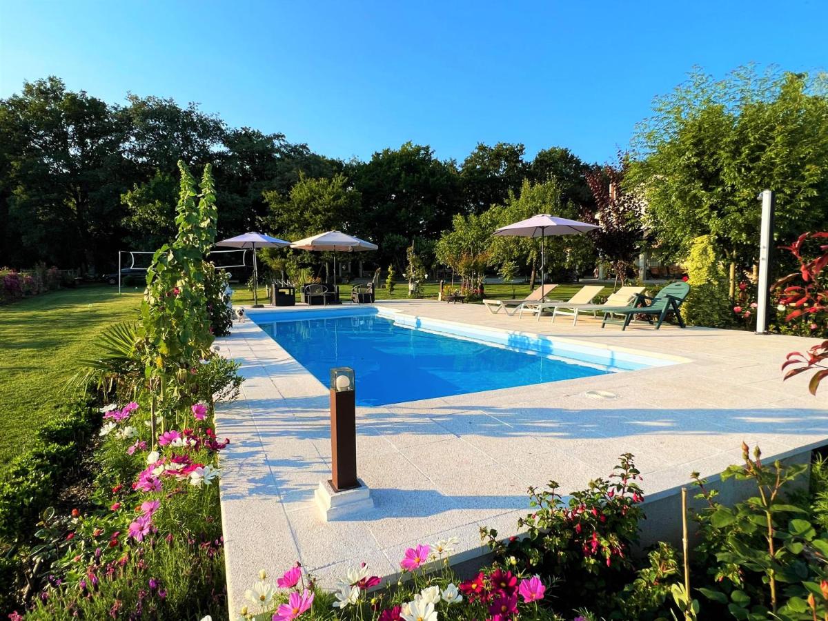 Villa Albaredo - Housity