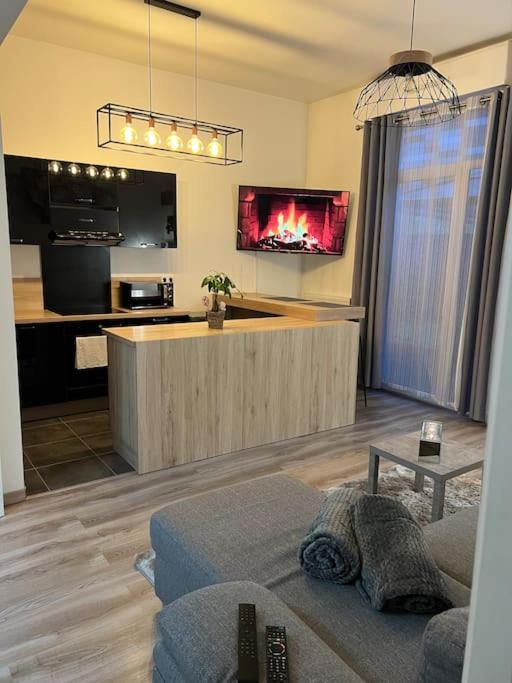 Appartement cosy avec terrasse - Housity