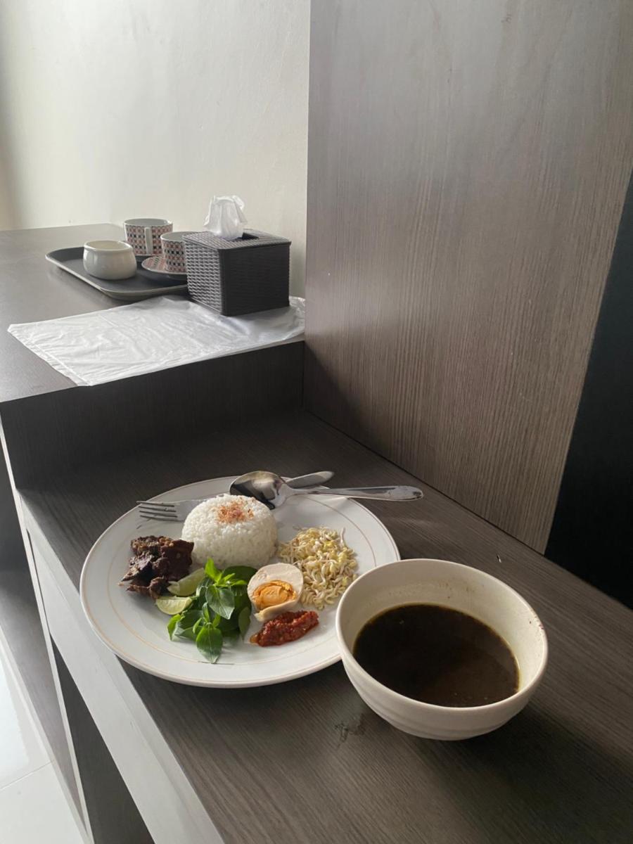 Genio Syariah Hotel Solo - Housity