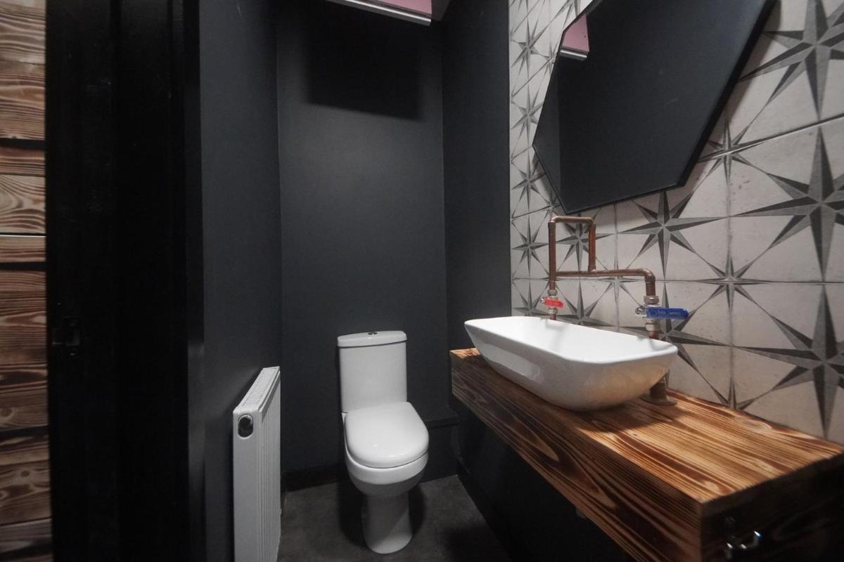 Mansel House - Family Rooms - By TIFA Stays - Housity