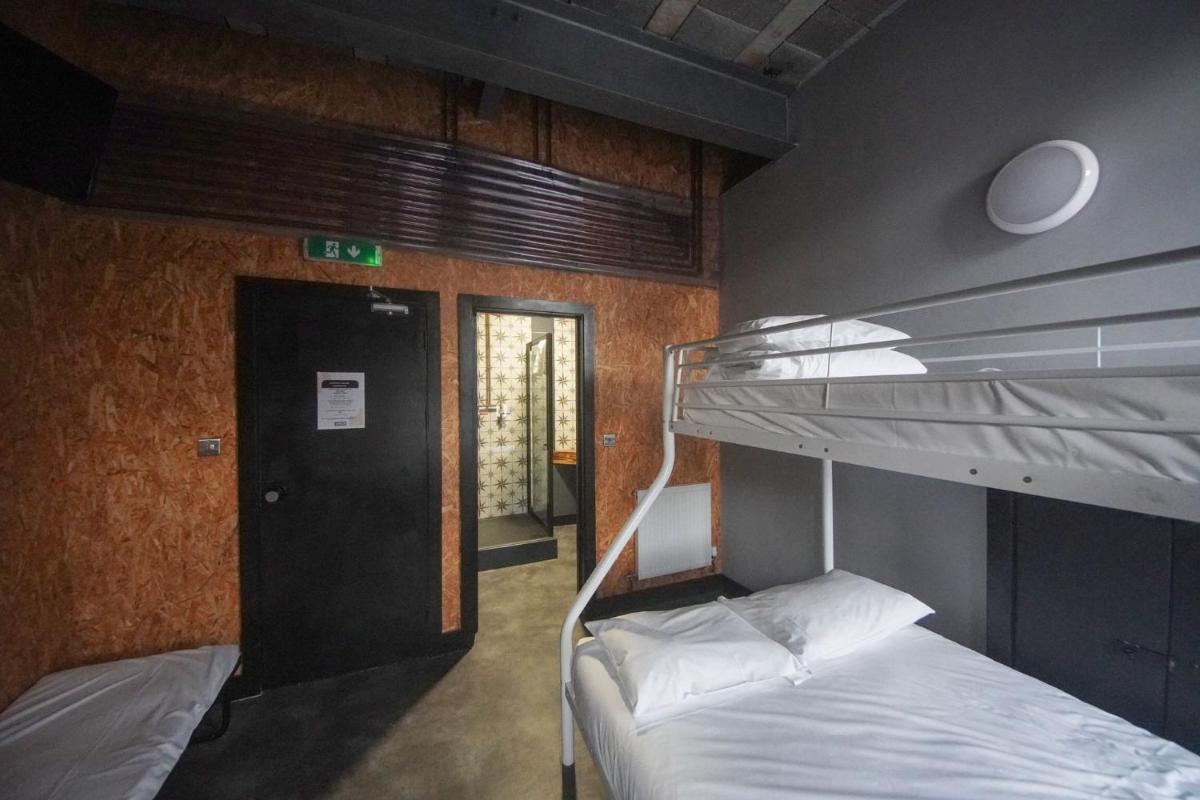 Mansel House - Family Rooms - By TIFA Stays - Housity