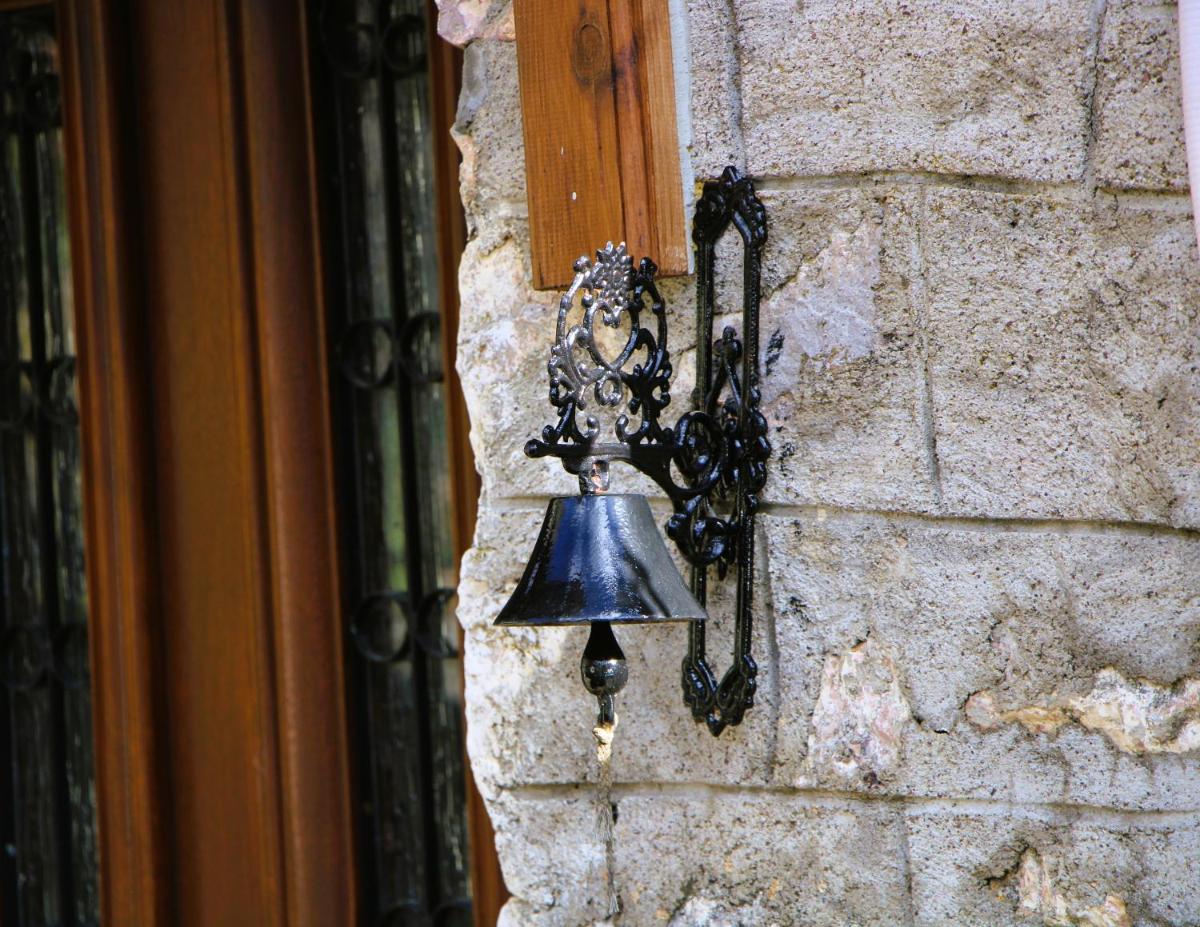 Gorianades Traditional House - Housity
