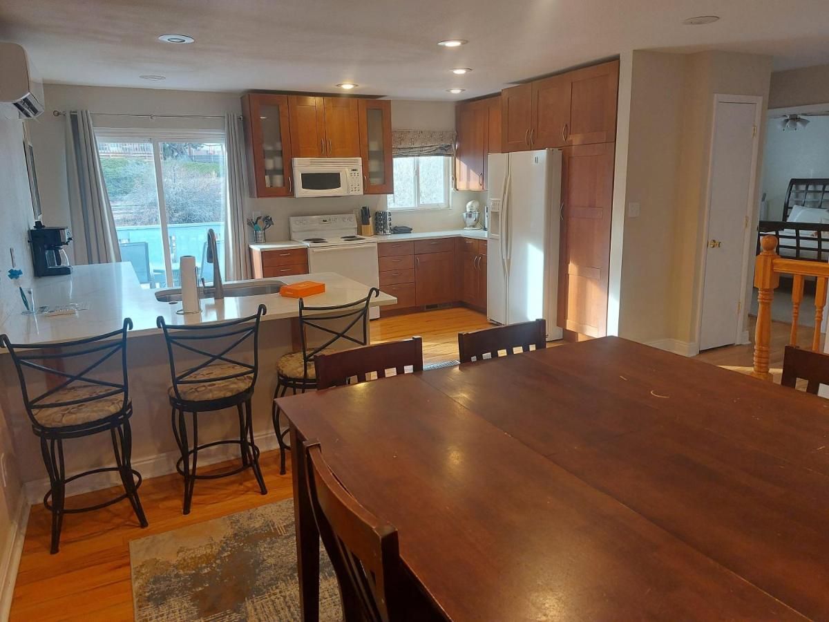 7213 S Tamarac St - Housity