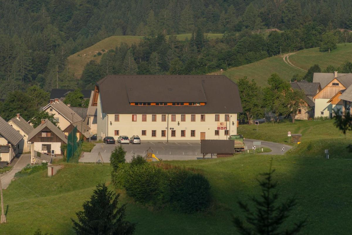 Guesthouse Macesen - Housity