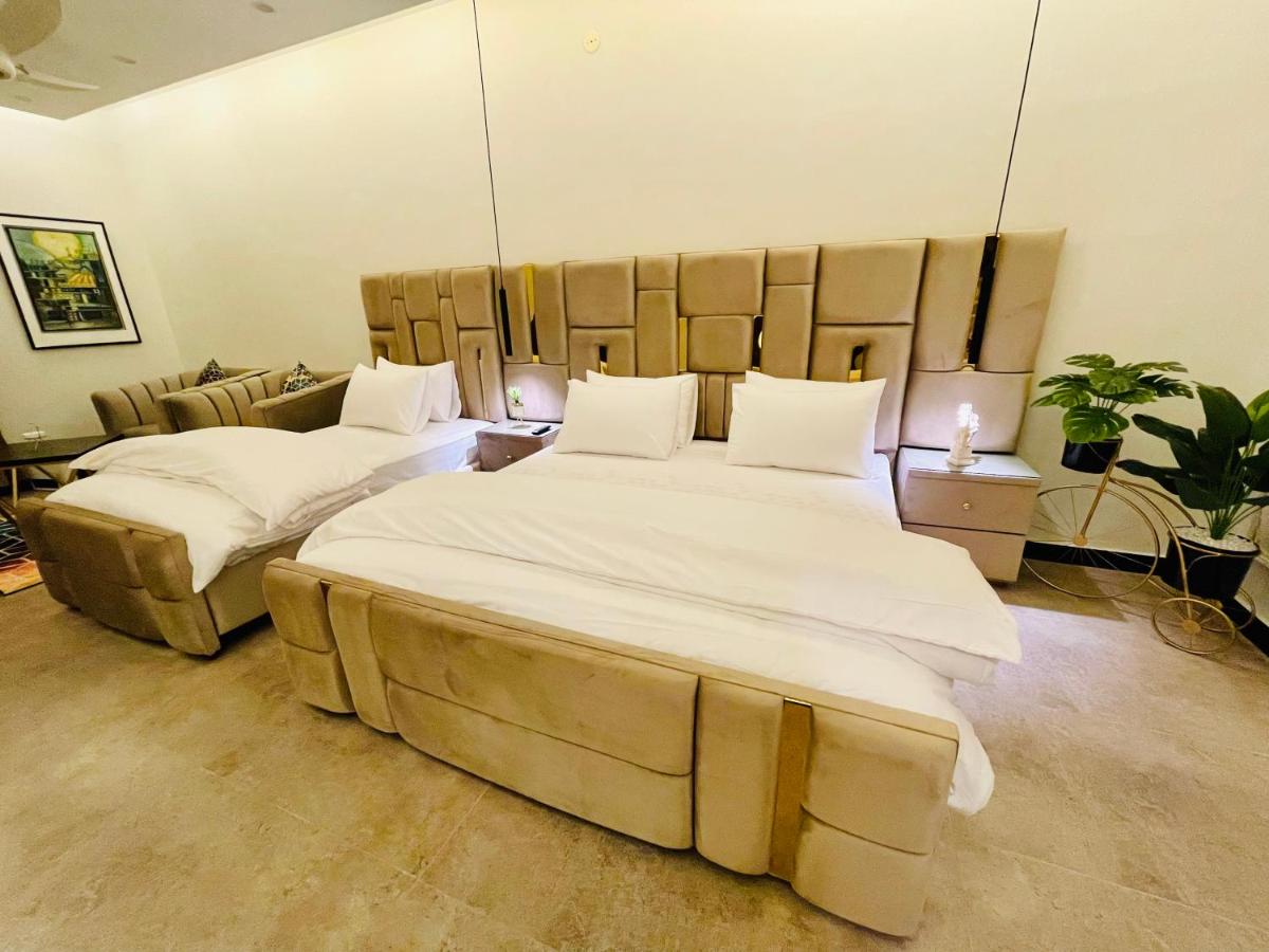 Loft bnb f-10 Islamabad - Housity