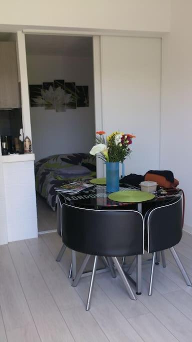 Grand Studio proche mer avec terrasse - Housity