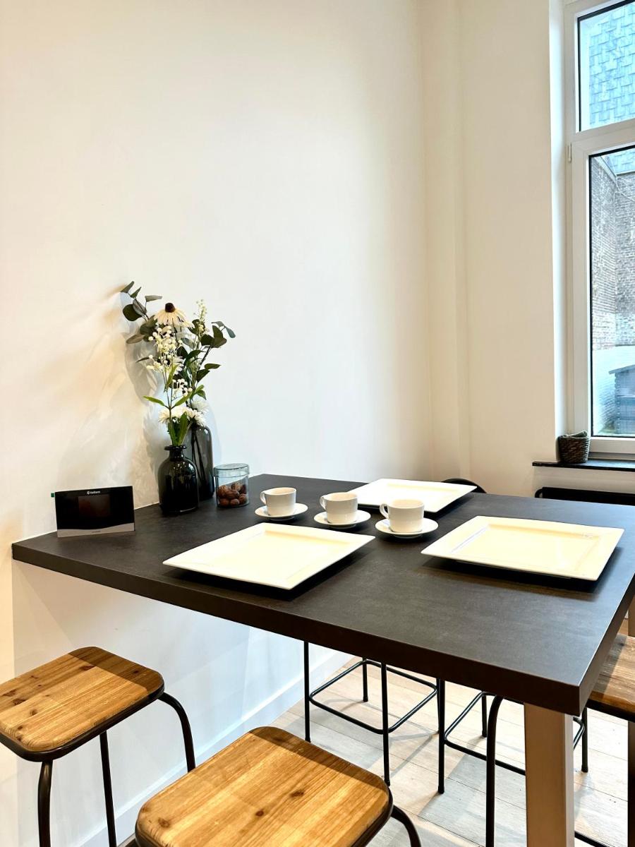 Suitetrails - European Comission Sleek B&B