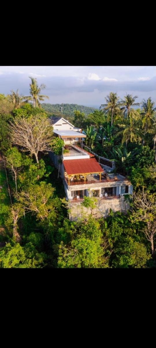 Villa il nido batulayar - Housity
