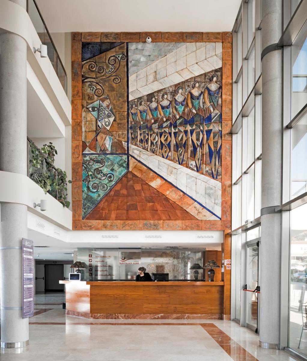 Imagen de la galería de Hotel Sun Palace Albir & Spa, en Albir