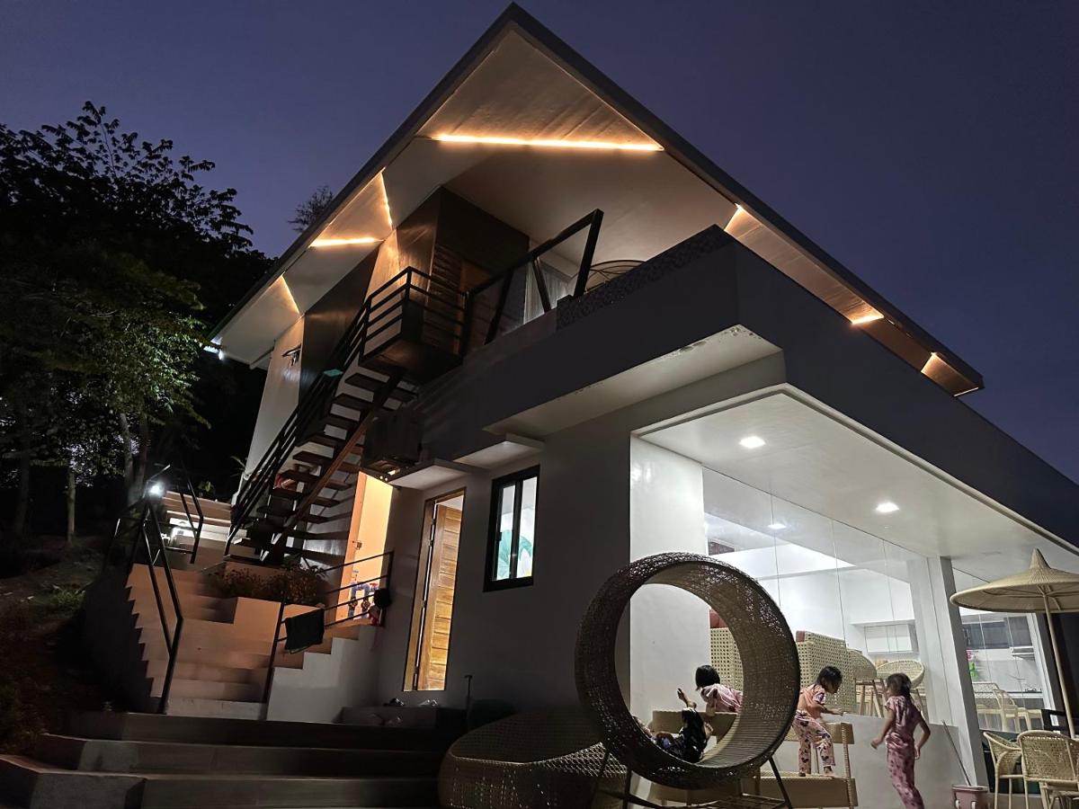 Suitetrails - Arya Exclusive Villa