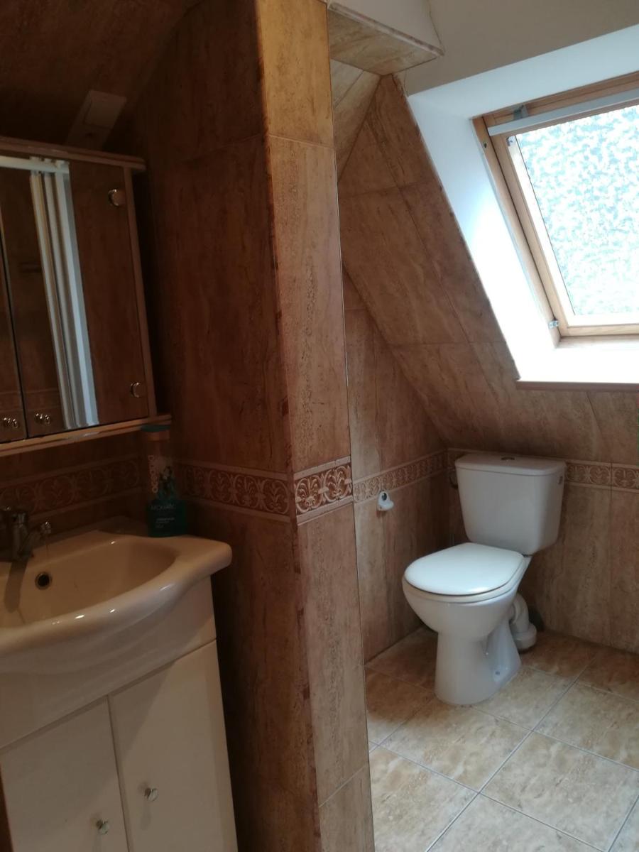 Apartamenty Dom nad Jeziorem - Housity