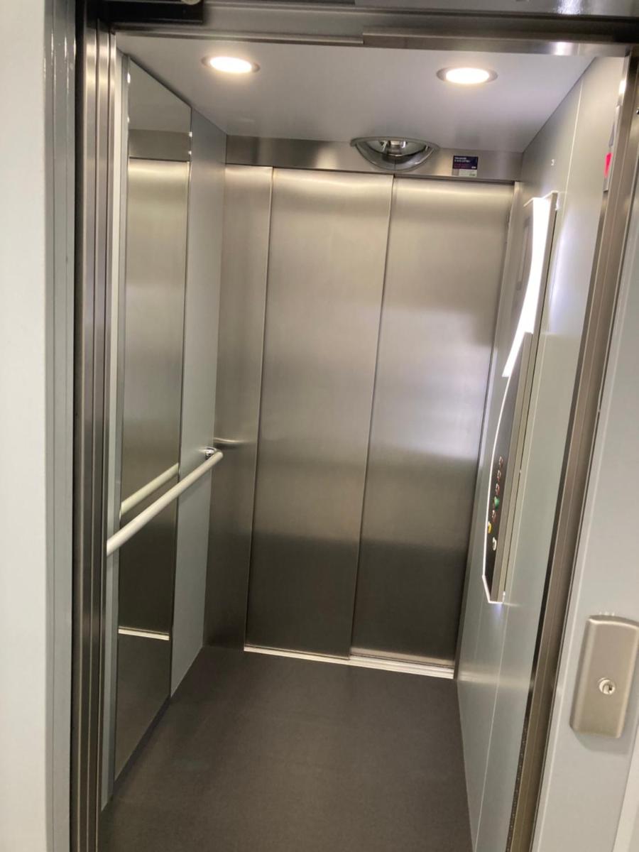 Suitetrails - Appartement design au cœur de Montpellier avec parking privé
