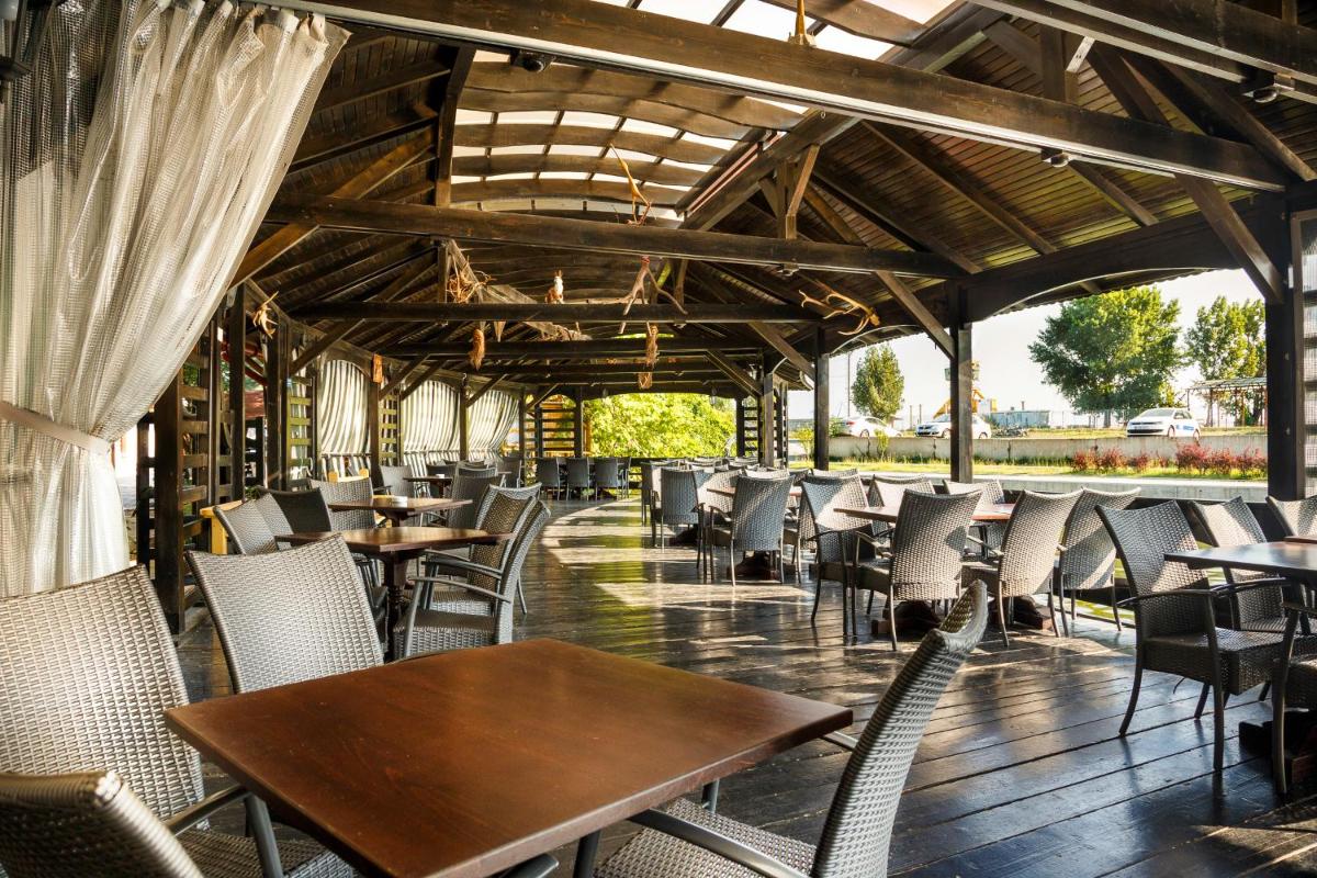 Hotel Insula - Housity