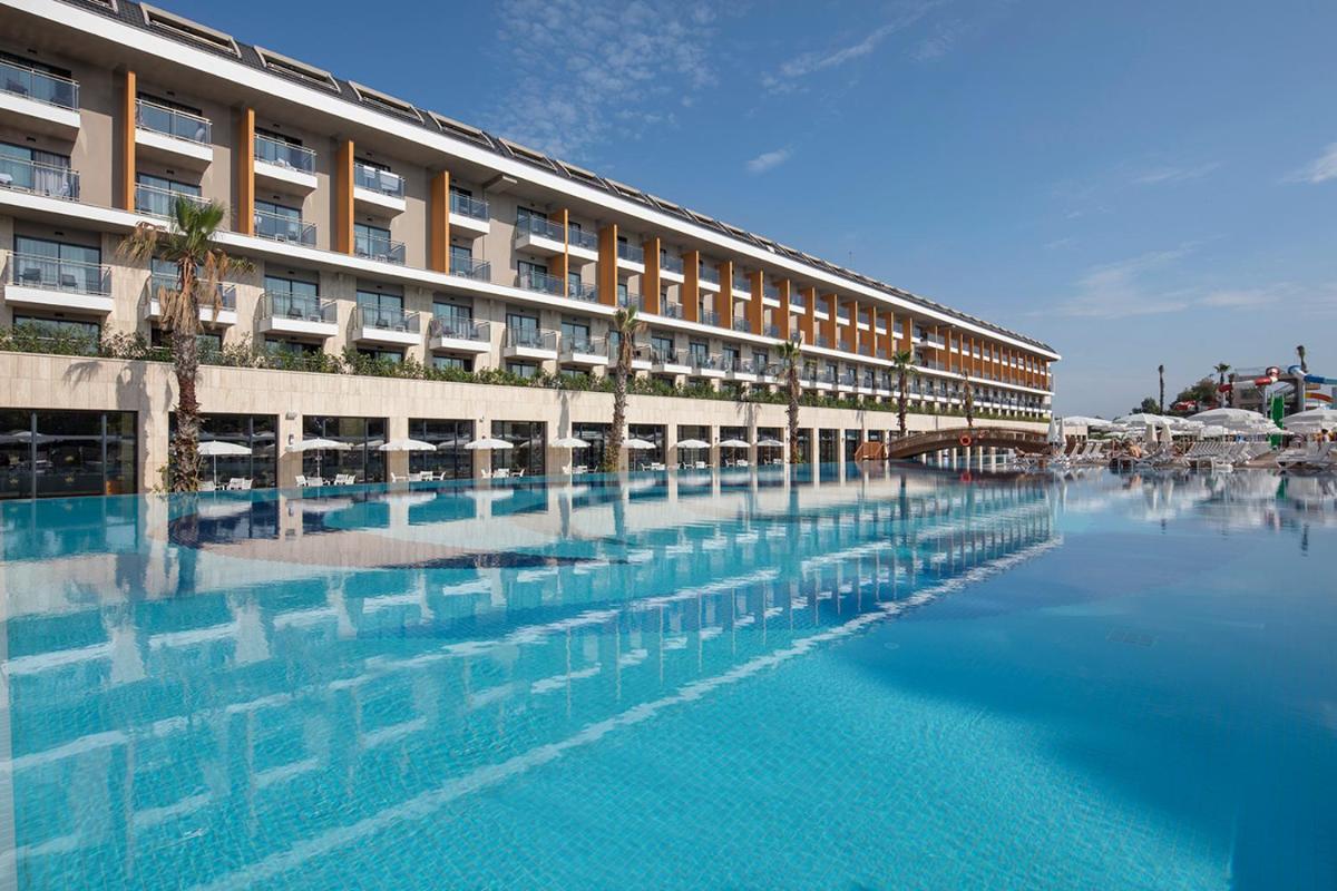 Aydinbey Queen’s Palace & SPA - Housity