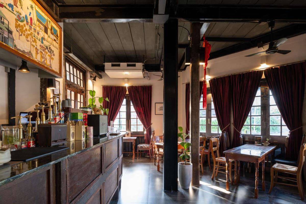 Velawarin Hotel - Hizvo
