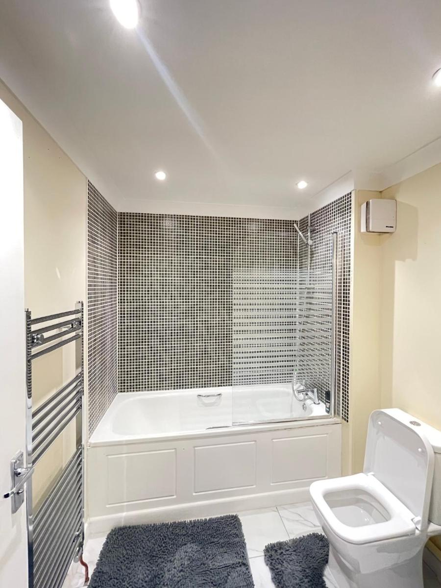 Relaxing double rooms in a beautiful house - Housity