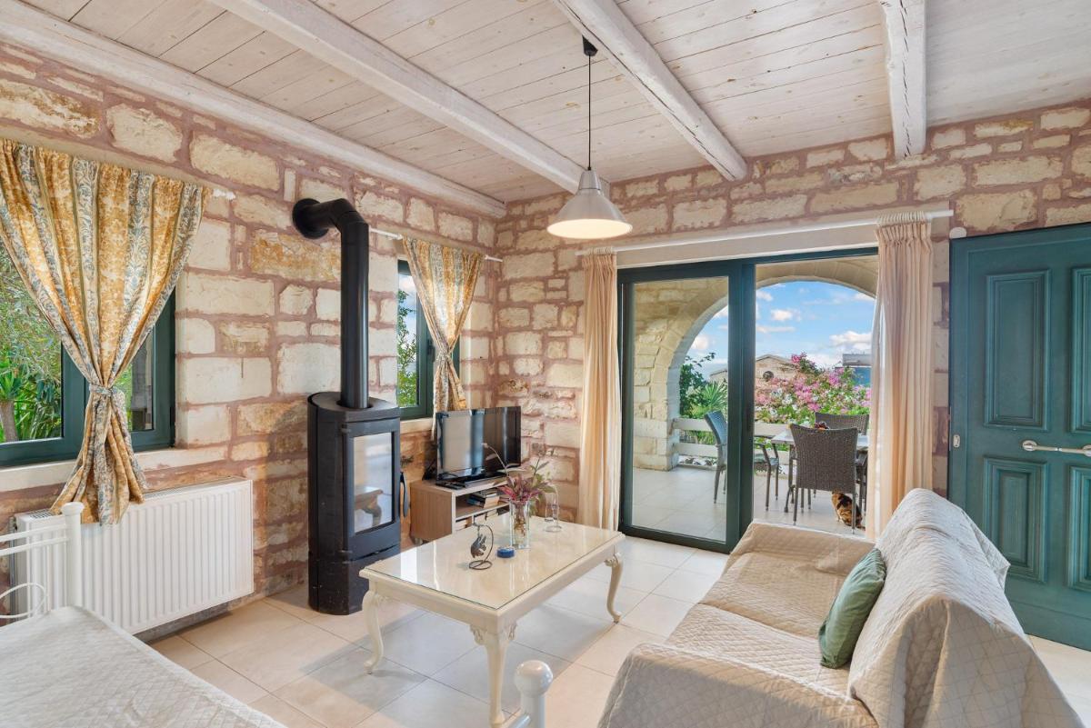 Villa Melpomene St George Retreat BY APOKORONAS-VILLAS - Housity