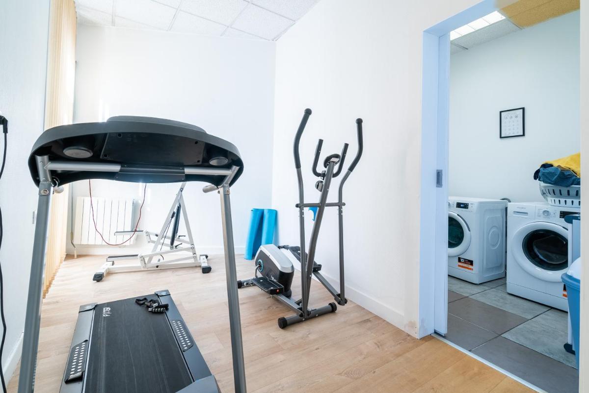 T5 Lafargue 120m2 - Terrasse Salle de sport Baby-foot - Housity