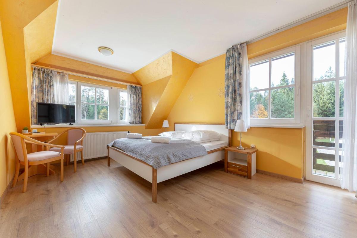 Hotel Burger Veniše - Housity