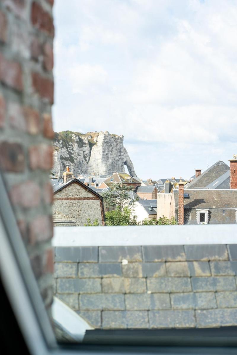 Photo de la galerie de l'établissement La villa 10 HÔTEL SPA, à Étretat