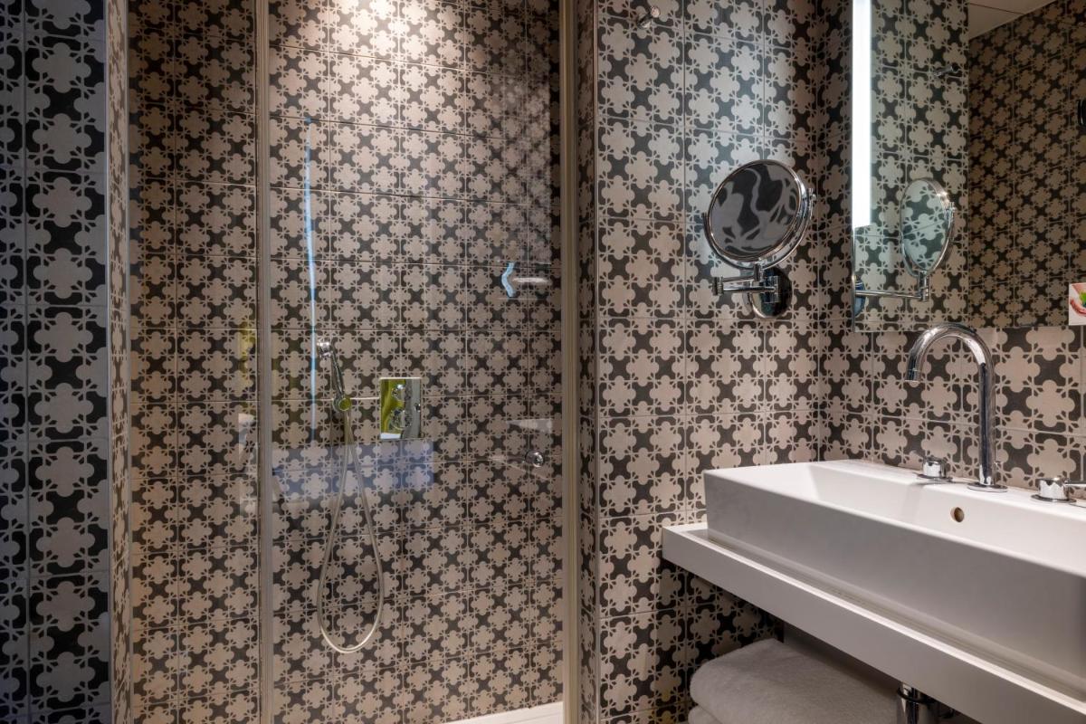 Salle de bains dans l'établissement Hotel L’Antoine