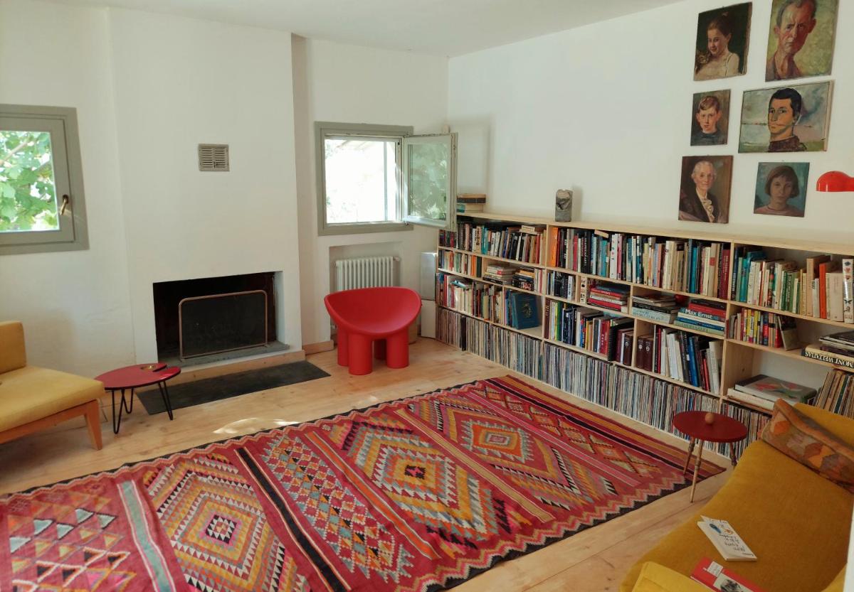 lassù minihotel - Housity