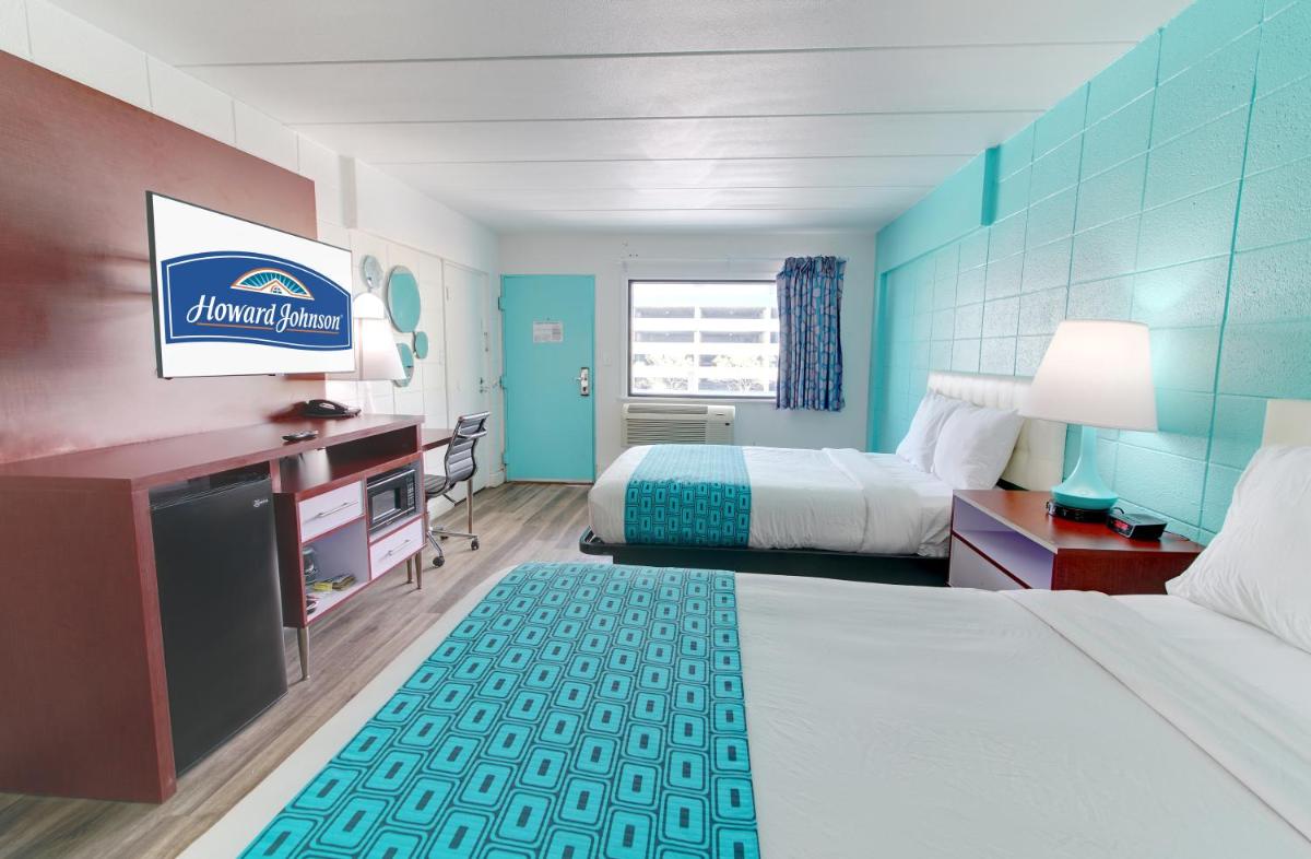 Howard Johnson by Wyndham Virginia Beach At The Beach - Housity