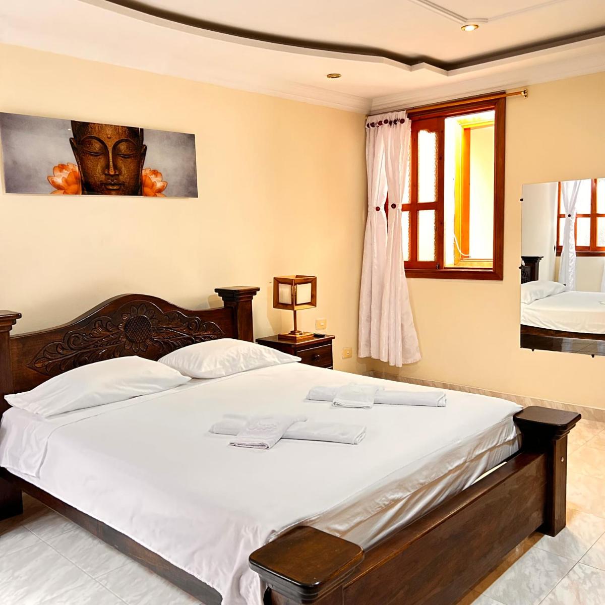 Casa Hotel Los Fundadores - Housity
