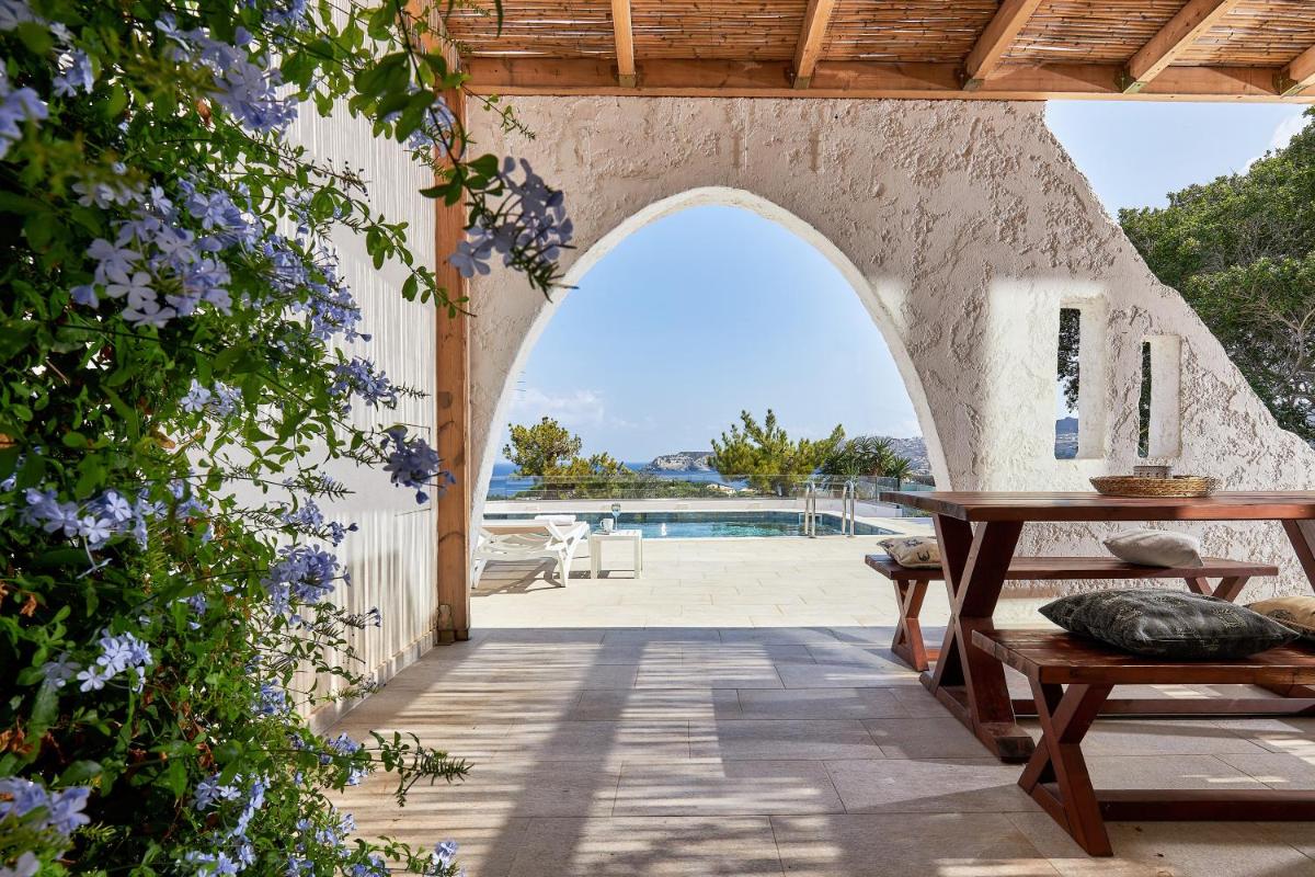 Villa Elena Agia Pelagia - with private swimming pool - Housity