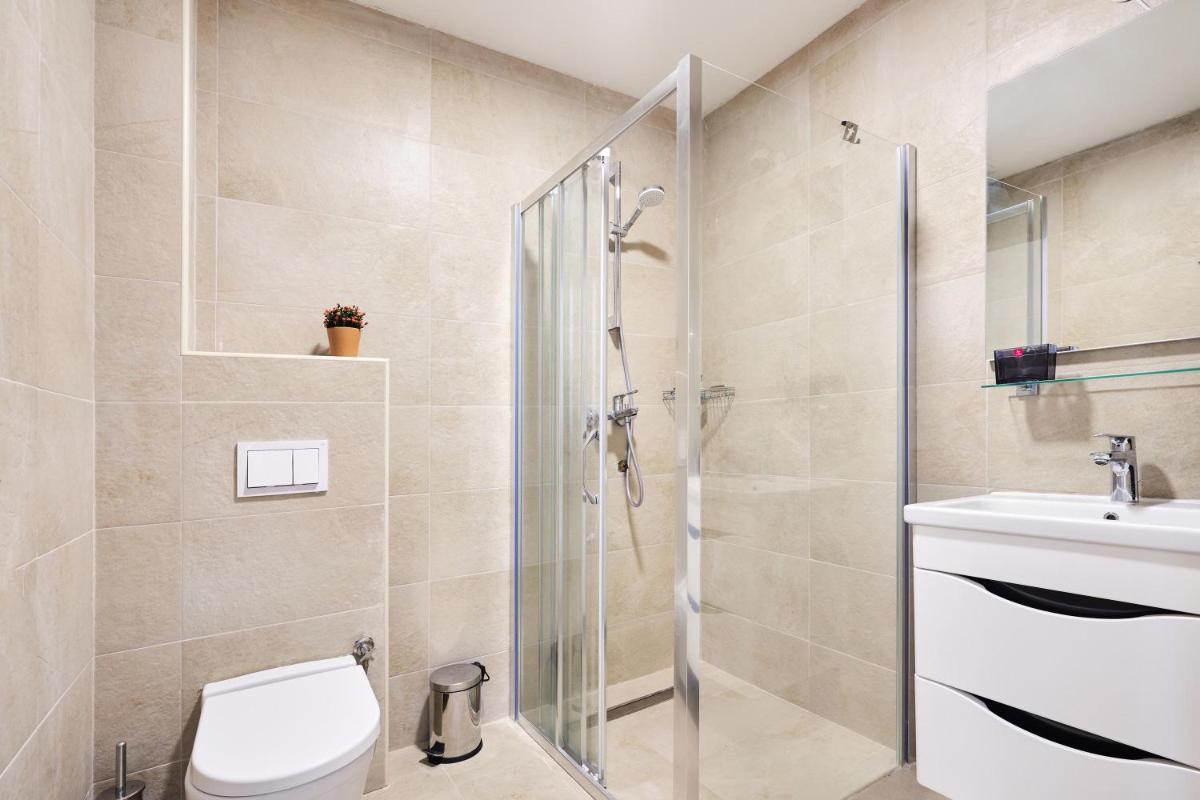 Casa Collection - Housity