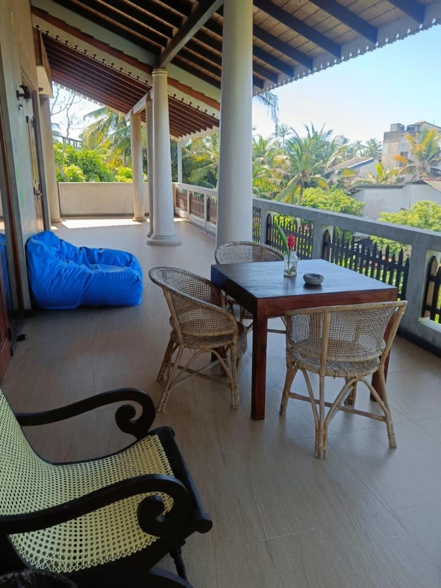 Thambili Cabanas - Housity