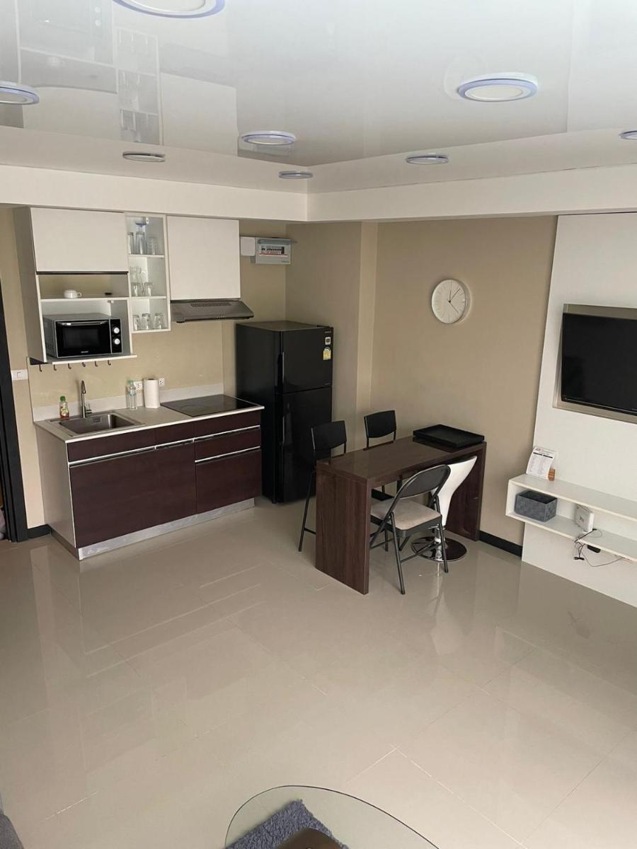 Modern MBC condo near the beach - Housity