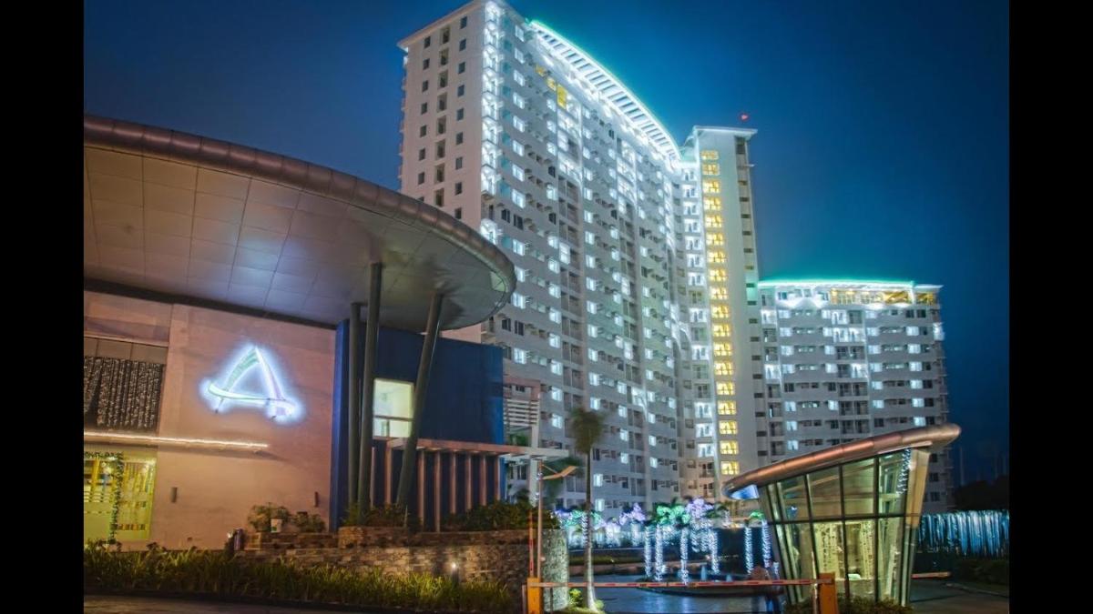 Alabang Condo with Pool and sky lounge - Housity