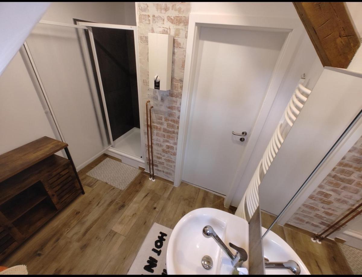 Suitetrails - H&M Guesthouse
