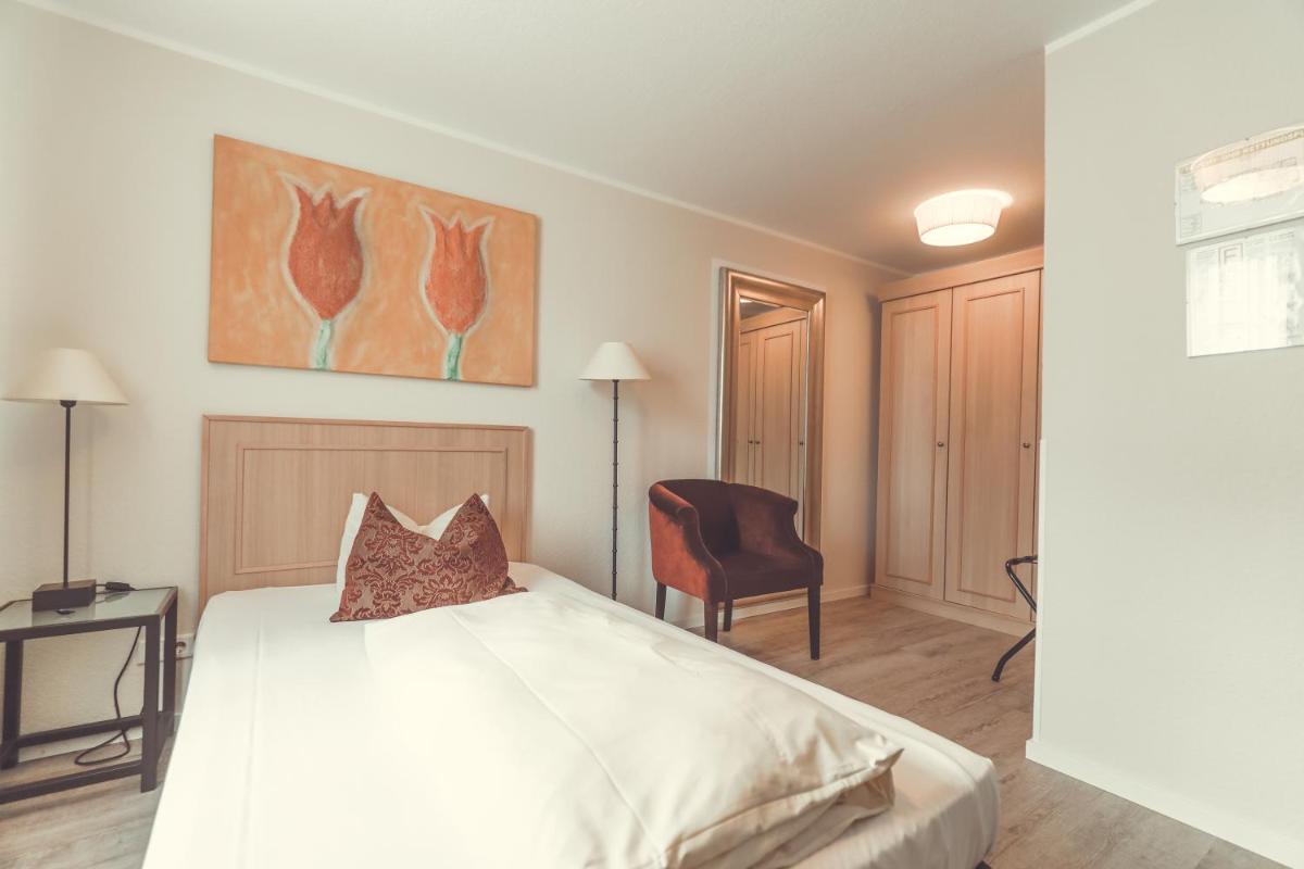 Hotel- Restaurant Einklang - Housity