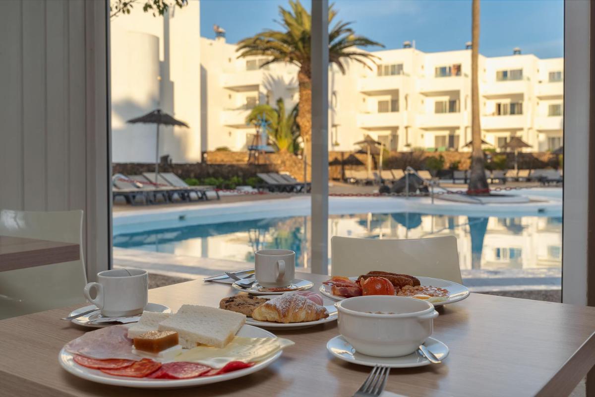 Hotel Siroco - Adults Only 18 - Housity