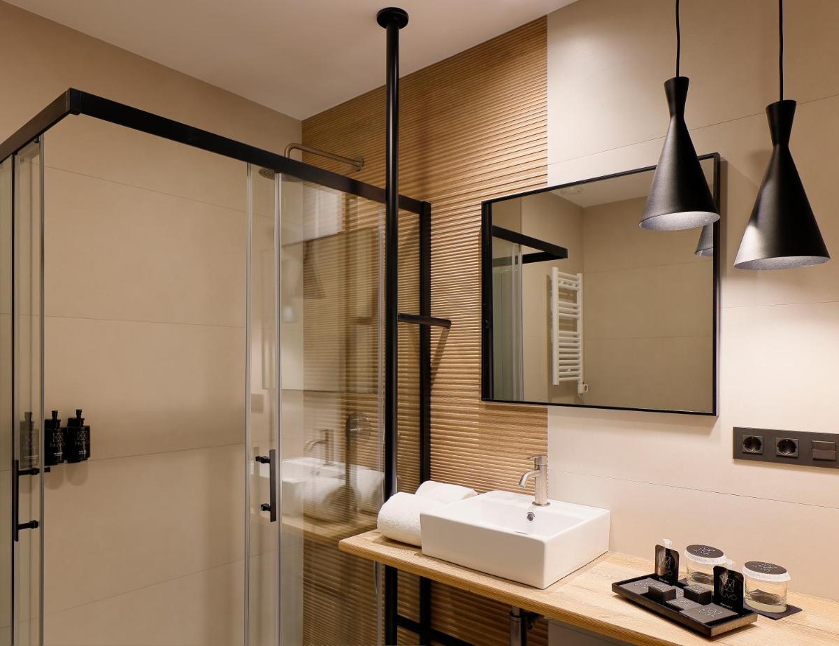 Un baño de Nuvō Hotel Boutique