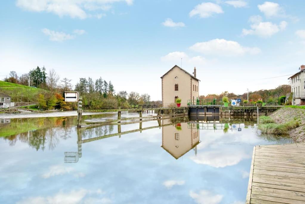 Moulin de Neuville - Housity