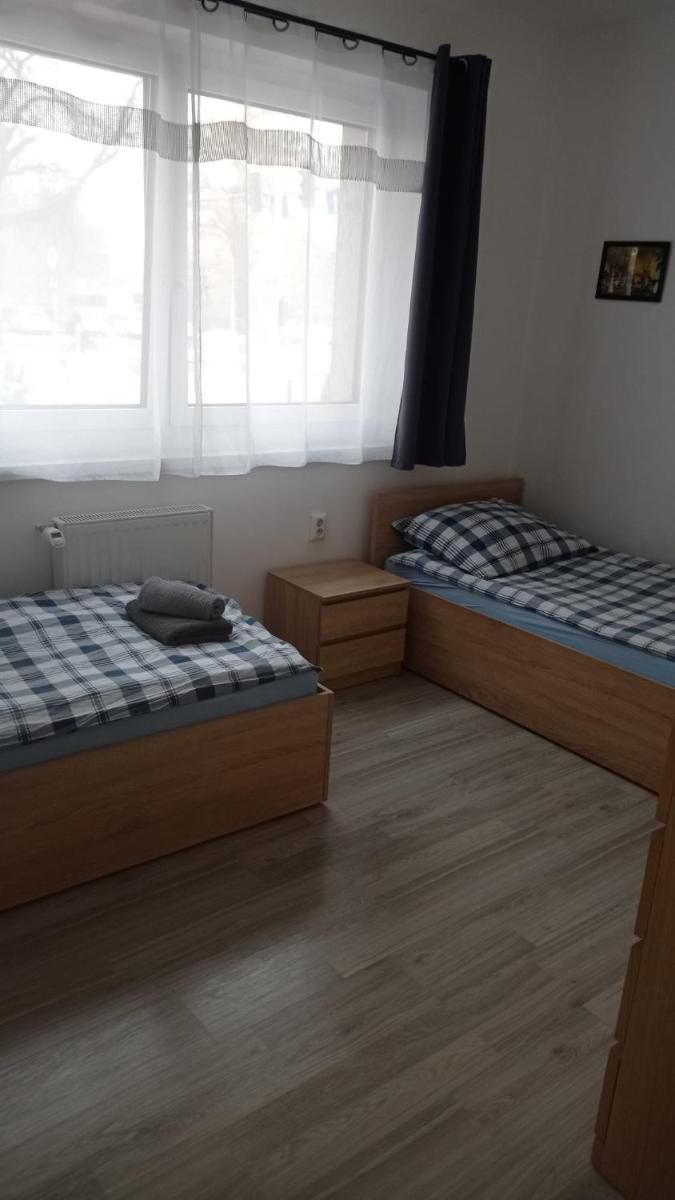 Hostel Wiśniowa 55 - Housity